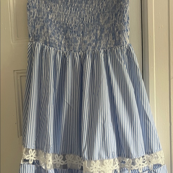 Chic Soul Blue and White Striped strapless Dress with Lace Trim - Picture 1 of 3